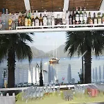 Yuzbasi Μαρμαρίς