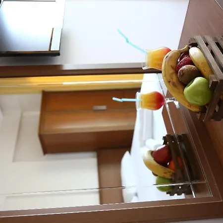 Yuzbasi Otel Marmaris