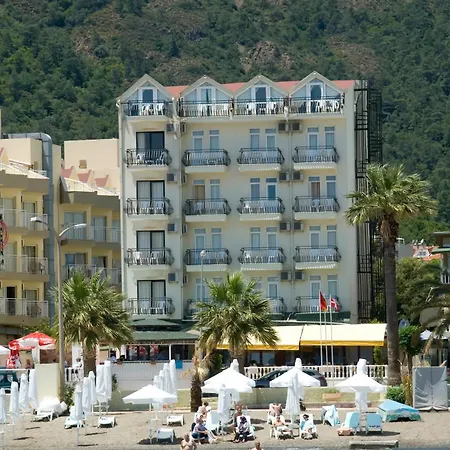 Hotel Yuzbasi 3*