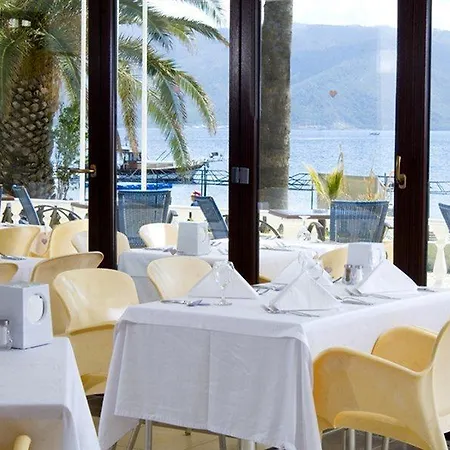 فندق مبيت وإفطار يوزباسي بيتش