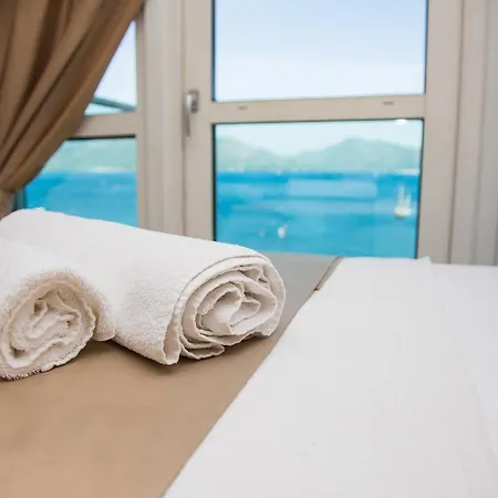 مبيت وإفطار يوزباسي بيتش فندق