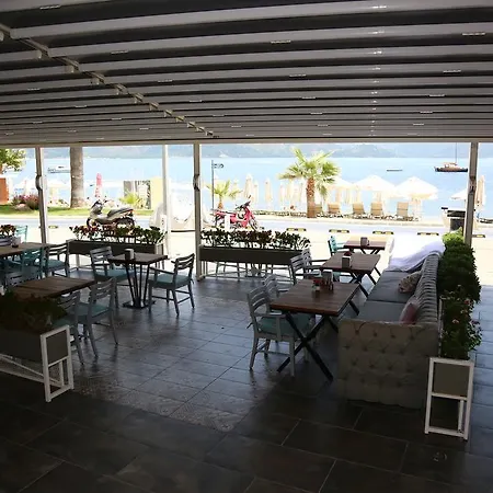 Ξενοδοχείο Bliss Beach Hotel Μαρμαρίς