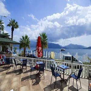 فندق مبيت وإفطار يوزباسي بيتش