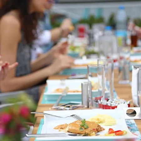 Bliss Beach Hotel Μαρμαρίς