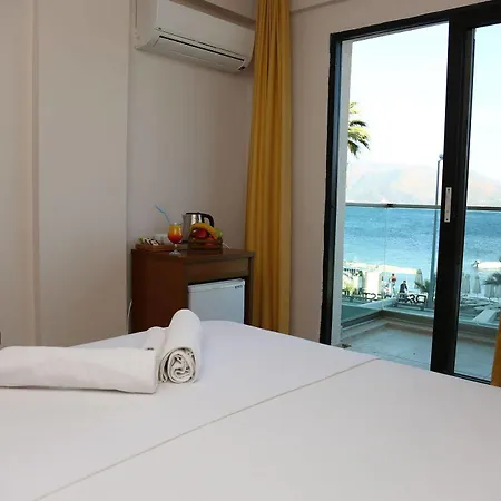 Bliss Beach Hotel 3*